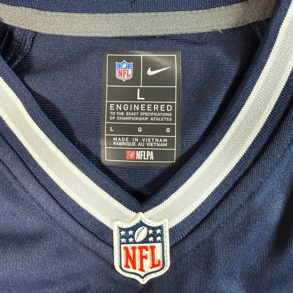 Nike nwt ceedee